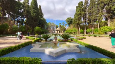 Eski şehir Fez 'deki Jnan Sbil Bahçesi