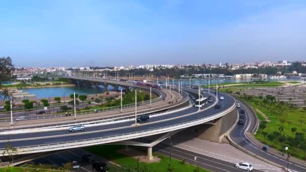 Tráfego Ponte Hassan Rabat Marrocos — Vídeo de Stock