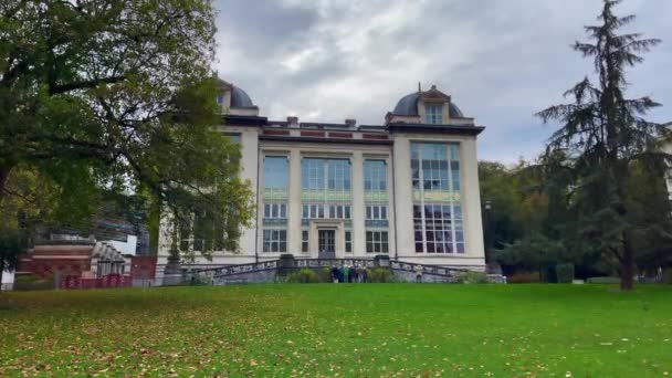 Casa Della Storia Europea Nel Parco Leopold Bruxelles — Video Stock