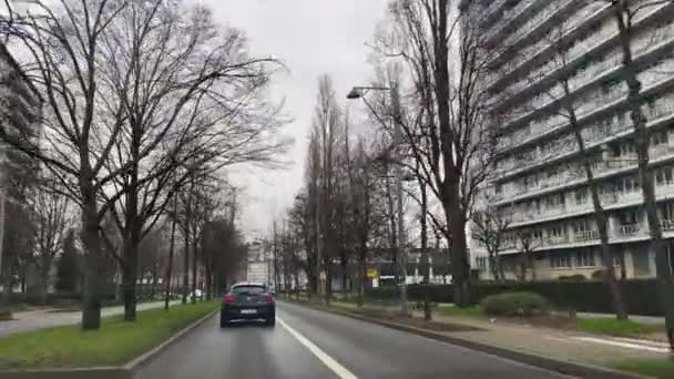 Дешкам Автомобіля Який Їхав Дорозі Під Час Дощового Дня Брюсселі — стокове відео