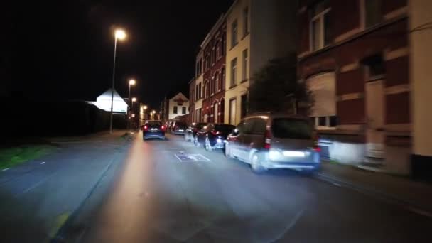 องวงจรป ดแบบเร ยลไทม ของรถข บบนถนนในเวลากลางค นในบร สเซลส เบลเย — วีดีโอสต็อก