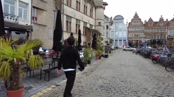 벨기에 겐트의 거리를 사람의 — 비디오