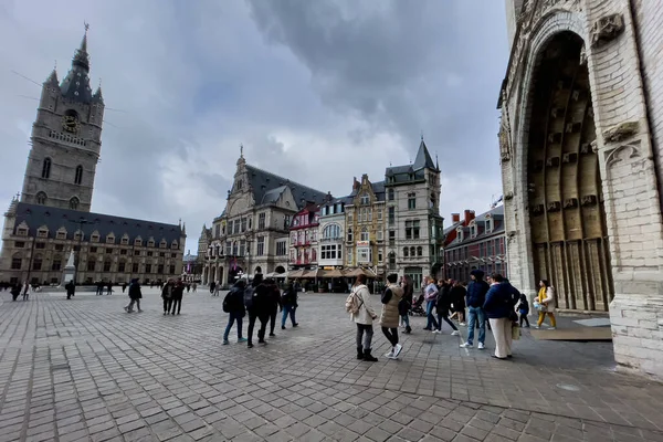 Turistas Caminando Plaza Sint Baafsplein Gante Bélgica — Foto de Stock