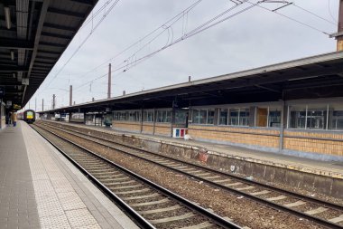 Brüksel, Belçika 'daki Brüksel-Güney tren istasyonu (Bruxelles-Midi)