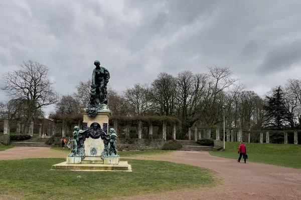 Gent, Belçika 'daki Citadel Parkı' nın sabah manzarası.