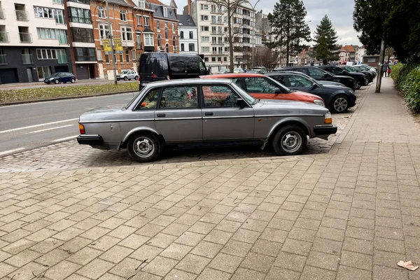 Серый Volvo 240 Седан Припаркован Обочине Дороги Генте Бельгия — стоковое фото