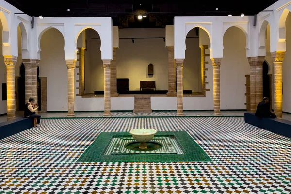 Чудовий Фонтан Посеред Подвір Національного Музею Ювелірного Мистецтва Рабаті Марокко — стокове фото