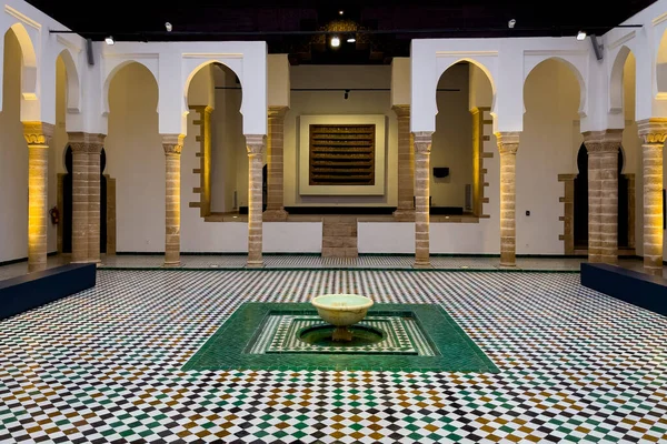 stock image Beautiful fountain in the middle of a courtyard at National Museum of Jewelry in Rabat, Morocco