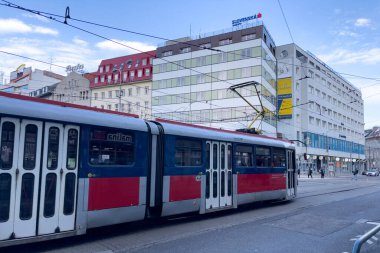 Avusturya, Viyana yolundaki modern tramvay