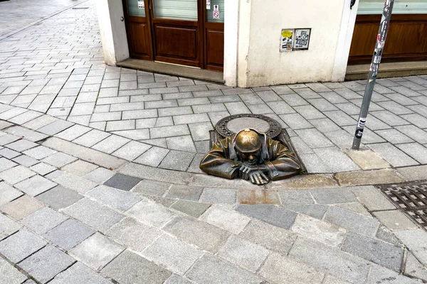 Cumil Sewer Worker Bratislava Slovacchia — Foto Stock