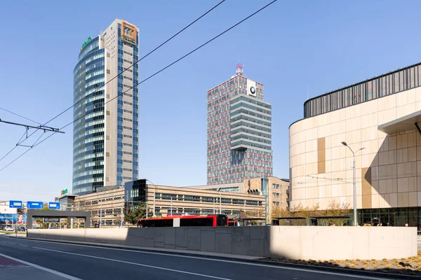 Edifício Sede Bmw Bratislava Eslováquia — Fotografia de Stock