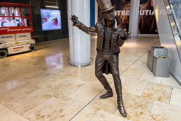 stock image Bronze statue of a magician inside Eurovea shopping center in Bratislava, Slovakia