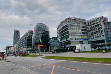 Slovakya 'nın Bratislava kentindeki Eurovea alışveriş merkezi