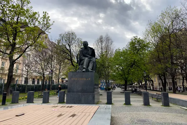 Pomnik Słowackiego Poety Dramaturga Polityka Pawła Orszagh Hviezdoslava Bratysławie Słowacja — Zdjęcie stockowe