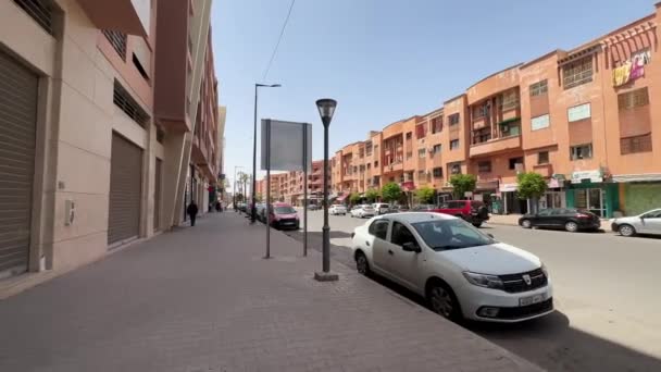 Pov Περπάτημα Στην Πόλη Του Μαρακές Μαρόκο — Αρχείο Βίντεο
