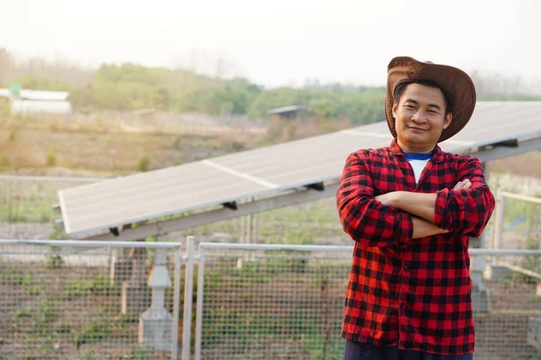 Asian Man Farmer Wears Hat Crossed Arms Chest Stands Solar — Stock Photo, Image
