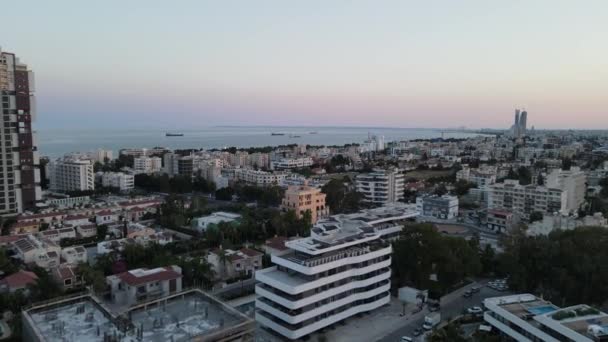 Vista Noturna Cidade Vista Aérea Mar Mediterrâneo Pôr Sol Quente — Vídeo de Stock