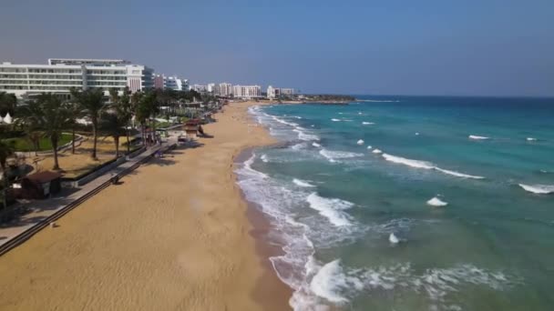 Hotely Pobřeží Protarasu Kypr Letecký Pohled Písečná Pláž Tyrkysová Voda — Stock video