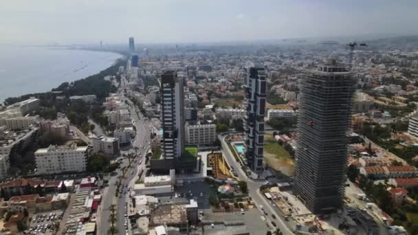 Výškové Budovy Městě Kypr Limassol Hory Moře Nádherné Výhledy Shora — Stock video