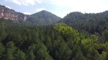 İspanya 'daki Alto Tajo Ormanları ve Dağları' nın Statik Hava Aracı Görünümü - 571