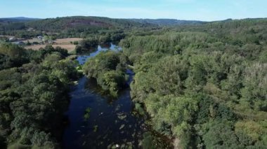 Hava Aracı Görüntüsü Mio Nehri 'ndeki Ombreiro Balıkçılık Noktası' na Geldi - 1315