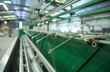 Endüstriyel paslanmaz çelik pamuk dokuma makineleri moda ve tekstil endüstrisi için pamuk dokuma makineleri. İplik geleneksel tekstil üretim seri üretimi