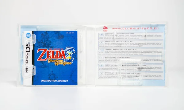 stock image Kent, uk,  01.05.2023 The legend of Zelda phantom hourglass nintendo ds handheld console video game cartridge Zelda video games are highly addictive. Ocarina of time is a character in the game. 
