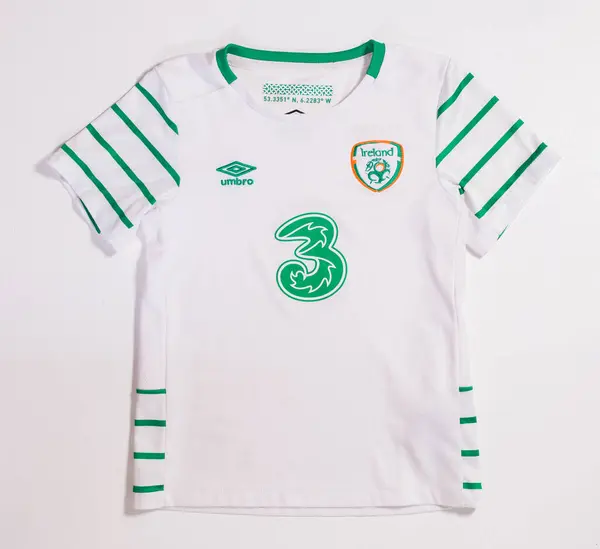 stock image kent, uk 05.05.2023 Ireland international football team 2016 2017 Away Shirt sponsored by Umbro uk and three mobile phones. Ireland football club. World Cup shirts.