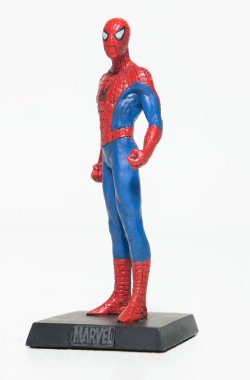 Kent, Uk 01.01.2023 Marvel Kartal Örümcek Adam öldü. Metal koleksiyonu yapılabilir bir figür. Marvel süper kahraman ve film memrabillia. Marvel süper kahraman çizgi roman karakteri 