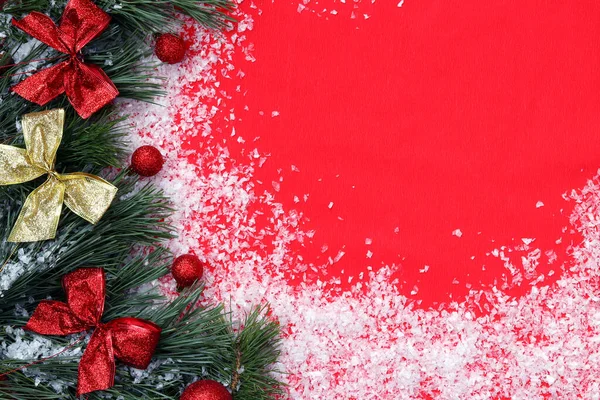 Boże Narodzenie Tło Gałązek Jodły Sztuczny Śnieg Kulki Świąteczne Łuki — Zdjęcie stockowe
