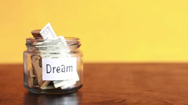 Κουμπαράς Δολάρια Αποταμιεύεις Λεφτά Για Ένα Όνειρο Συσσώρευση Της Χρηματοοικονομικής — Αρχείο Βίντεο