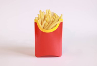 Beyaz arka planda kırmızı bir karton kutuda kızarmış patates. Fast food. Kağıt ambalajda patates kızartması.