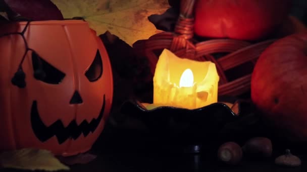 Wesołego Halloween Plastikowe Wiadro Dyni Złym Uśmiechem Koncepcja Horroru Halloween — Wideo stockowe