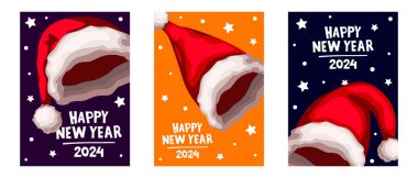 Yeni yıl için bir çift kart. Farklı arka planlarda, yıldızlı ve karlı Noel Baba şapkaları, tebrik mesajı. Mutlu yıllar 2024. Noel arkaplanı, afiş veya vektör tebrik kartı koleksiyonu