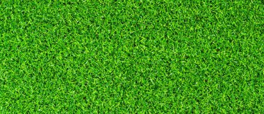 Yapay yeşil çimen paspası, üst manzara. Doku. Suni çim, yapay liflerden yapılmış yüzey. Düz yeşil çimen dokusu. Kısa yapay golf sahası