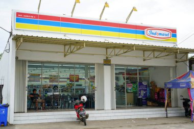 PT Indomarco Prismatama veya Indomaret (Endonezya Piyasa Perakendecisi), bir perakende mağaza zinciri. Pati, Merkez Java, Endonezya. 