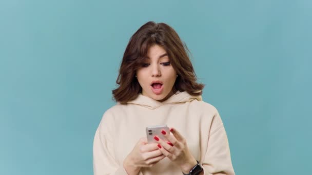 Charming Attractive Teenage Girl Seen Photo Holding Smartphone Looking Happy — Stock videók