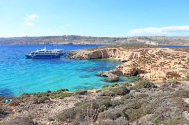 manzara Blue Lagoon - turkuaz plajı Malta - Comino adası