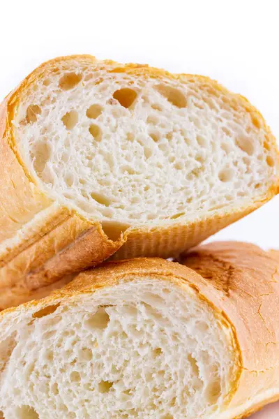 Beyaz arkaplanda izole edilmiş İtalyan ekmeği ekmeği.