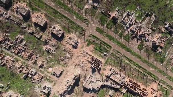Ciudad Destruida Durante Guerra Avión Verano Fotografía Diurna — Vídeos de Stock