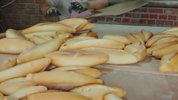 Una Verdadera Panadería Oriente Medio Turquía Día Trabajo Panadero Saca — Vídeo de stock