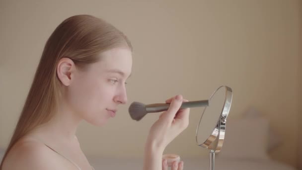 Happy Young Blonde Woman Applies Powder Face Healthy Flawless Skin — Stock Video