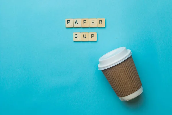 Een Papieren Koffiebeker Deksel Met Een Bord Lezen Paper Cup — Stockfoto