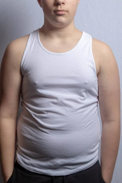 Nadwaga Bez Koszuli Biały Nastolatek Koszulce Bez Rękawów — Zdjęcie stockowe
