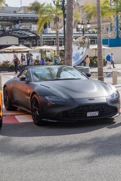 Озил Карло Монако Апреля 2023 Года Aston Martin Припарковался Возле — стоковое фото