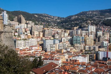 Monako-Ville, Monako, 20 Nisan 2023 Monako-Ville 'deki La Condamine koğuşunun manzarası.