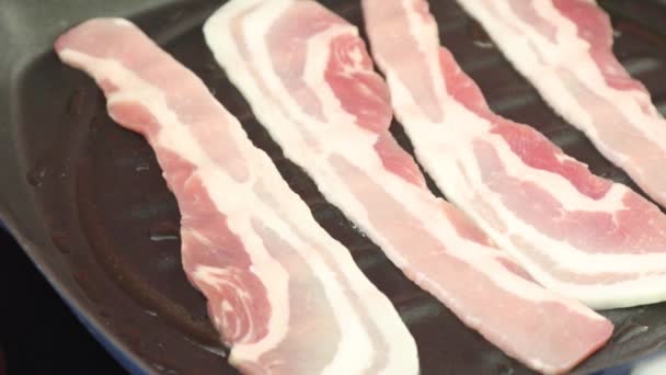 Tiras Bacon Freír Una Bandeja Plancha — Vídeos de Stock