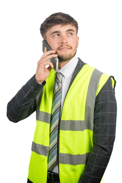 スーツのハッピービジネスマンの肖像画 携帯電話を使用してハイビジョンベスト — ストック写真