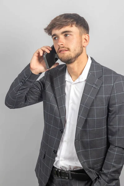 Portrait Young Businessman Entrepreneur Jacked Open Neck Shirt Talking Mobile — Stock Photo, Image
