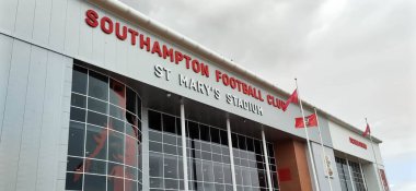 Southampton, İngiltere 6 Ağustos 2023 Southampton Stadyumu 'nda EFL Şampiyonası' nda oynandı.
